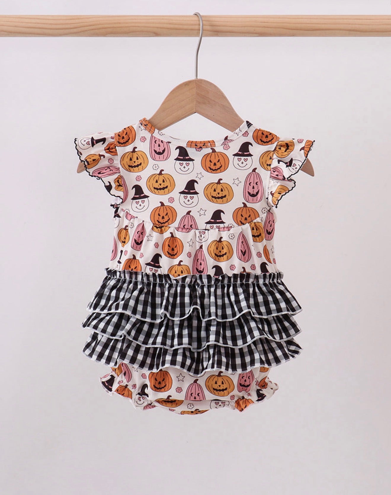 Pumpkin Ruffle Bubble