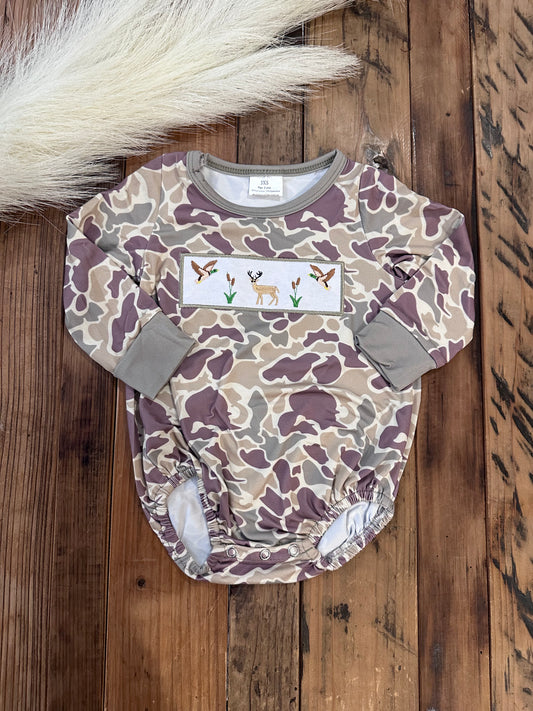 Long Sleeve Camouflage Duck Deer Bubble